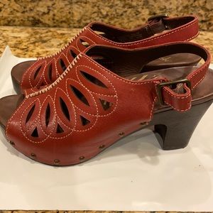 Dansko Rowena Sling Back Sz 37 Womens Wood Platform Peep Toe Shoes 3.75 Heel